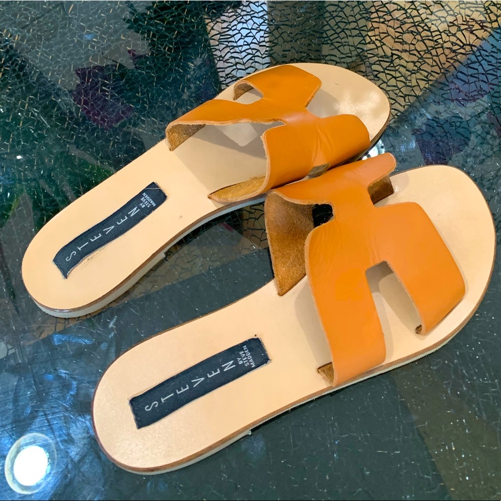 STEVE MADDEN Greece Cognac Leather Sandal